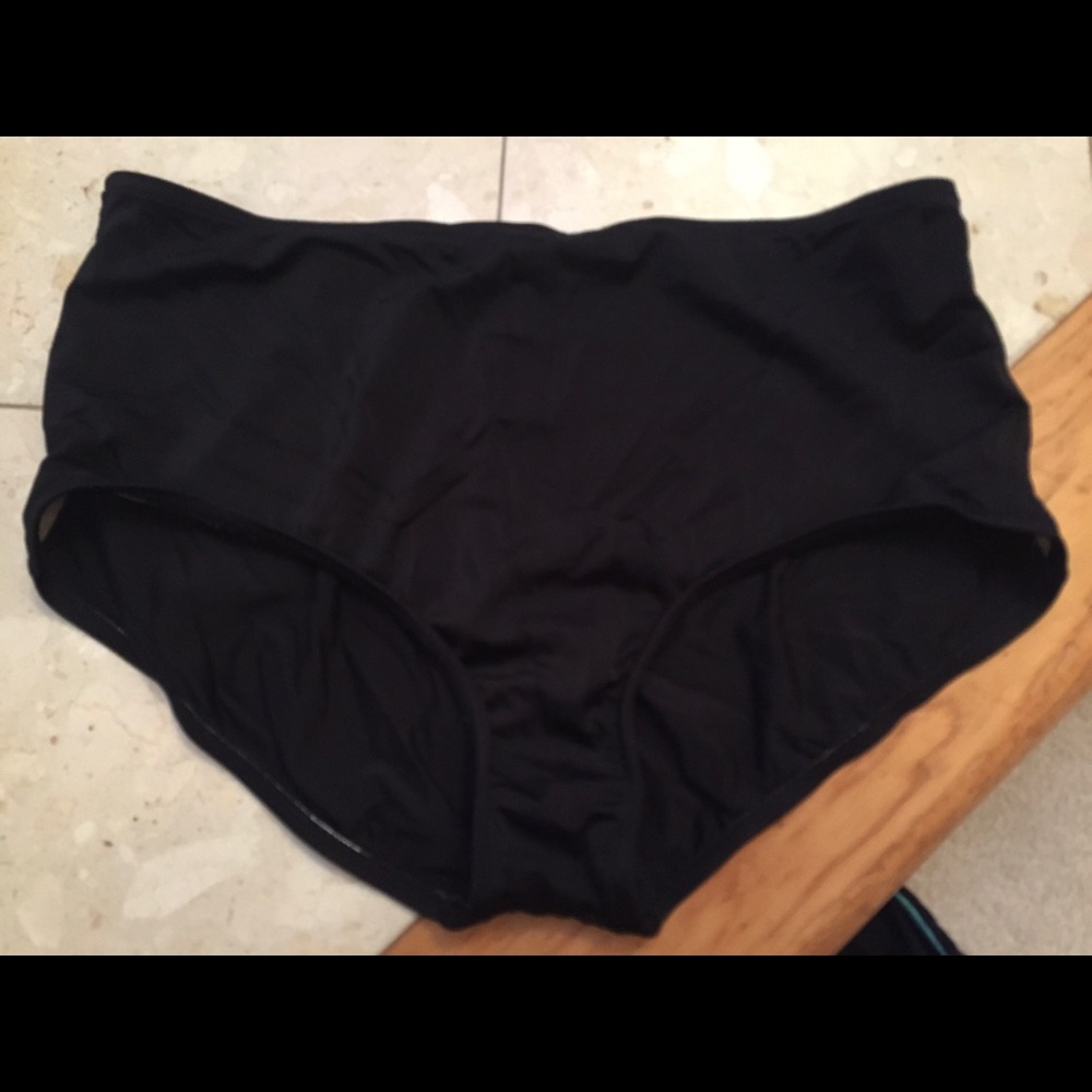 Black Maxine brand swim bottom worn once!
